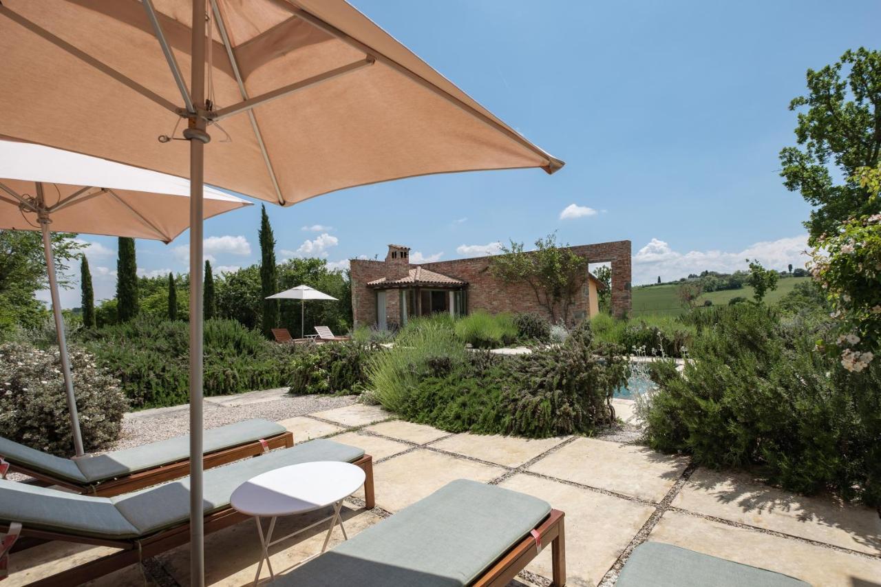 Borgo 69 Villas & Suites فويانو ديلا تشيانا المظهر الخارجي الصورة